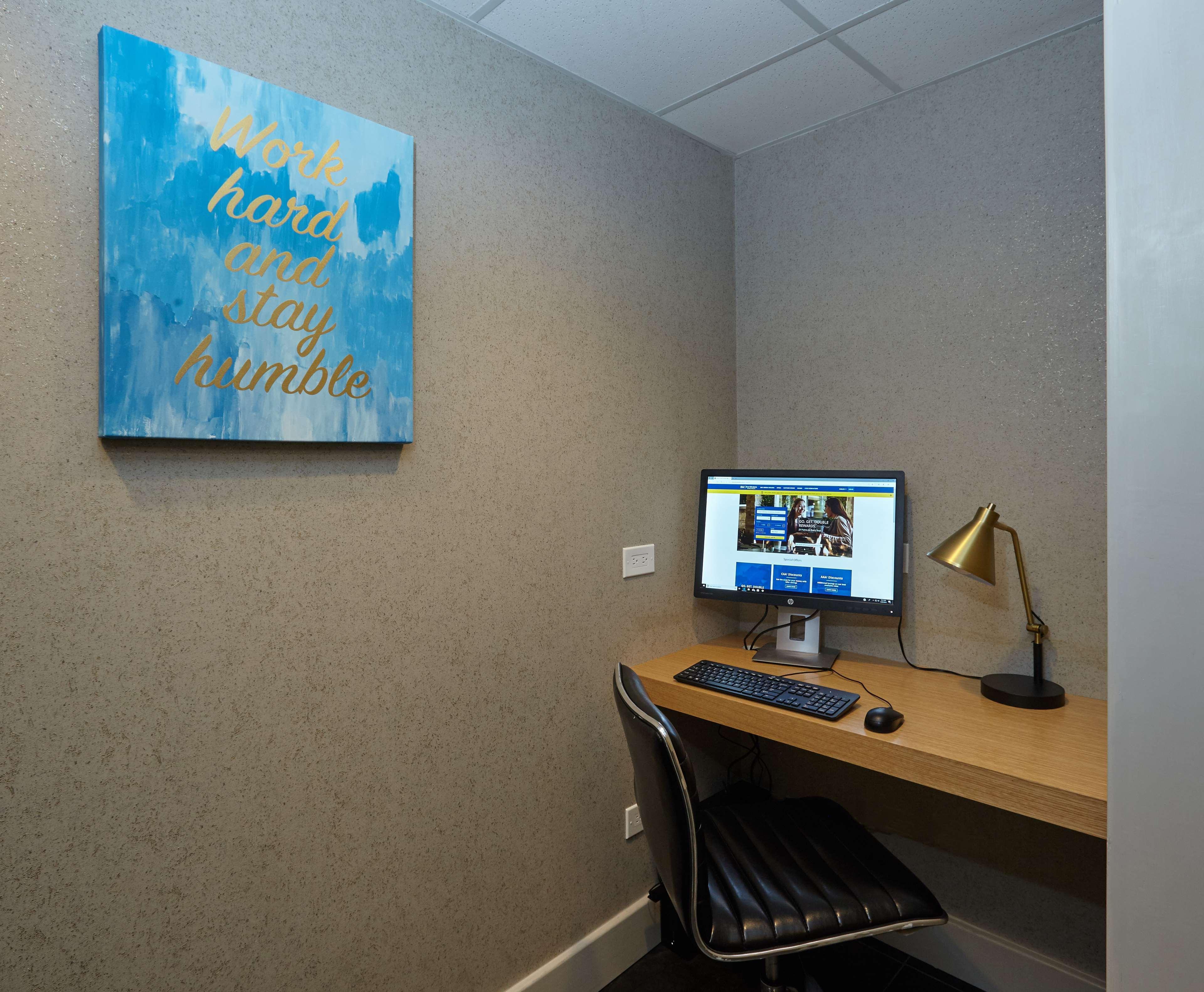 Best Western Plus University Inn Winston-Salem Kültér fotó