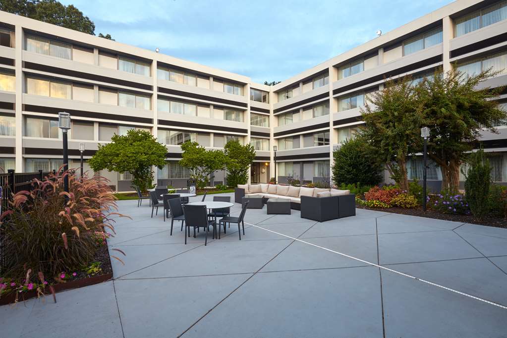 Best Western Plus University Inn Winston-Salem Kültér fotó
